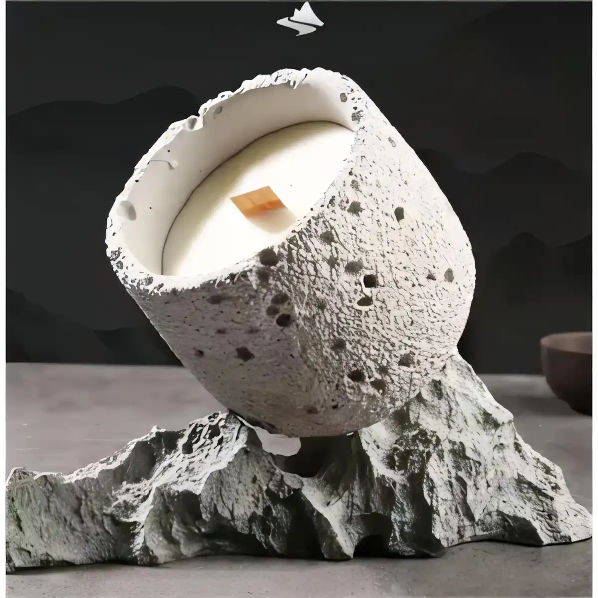 Eco Friendly Concrete Jar Candle product detail view