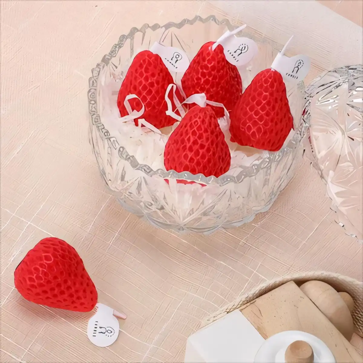 Strawberry Soy Candle Gift Set alternate product angle