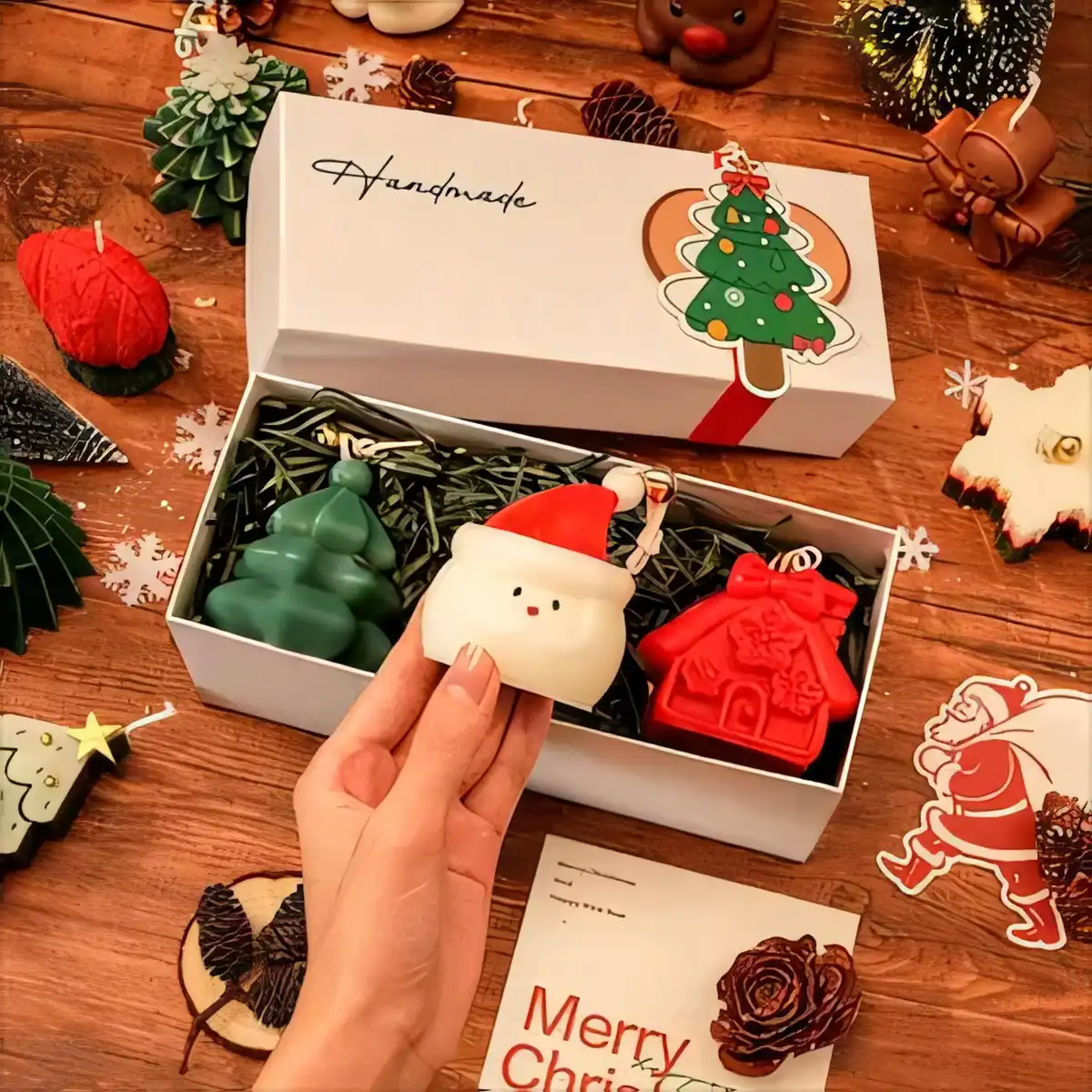 Festive Soy Wax Candle Trio additional product view