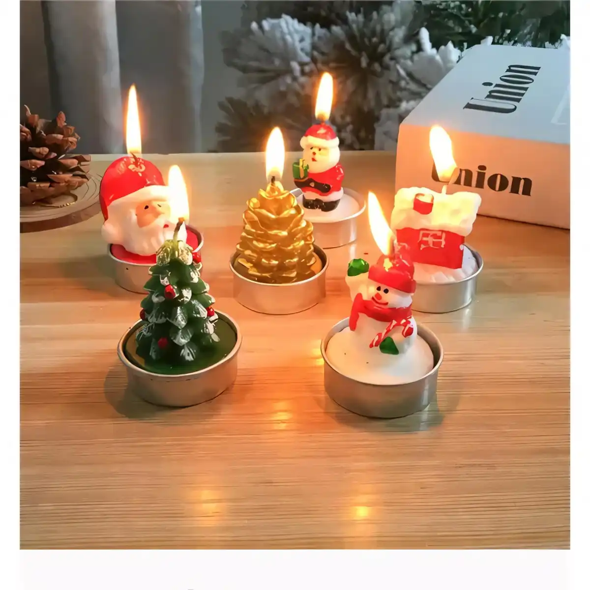 Festive Trio Scented Candle Set alternate product angle