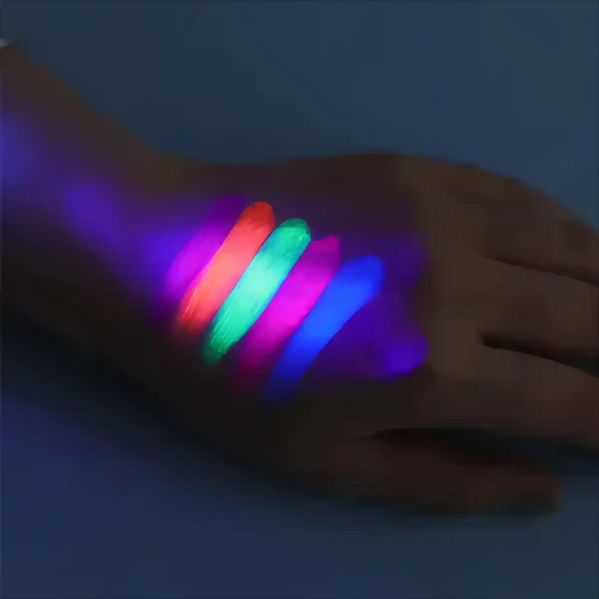 Glow Body Paint Crayons additional product view