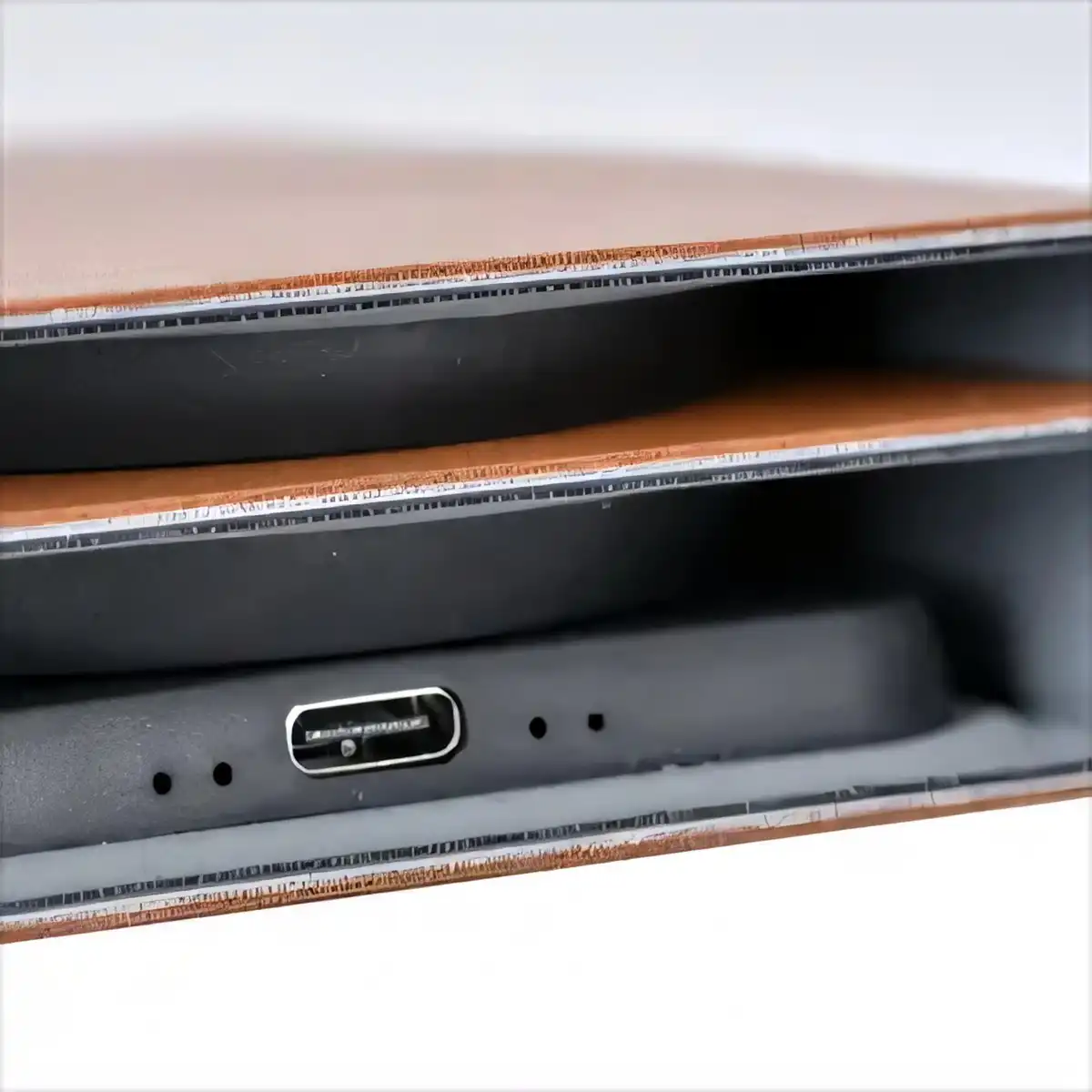 Leather 3-in-1 Wireless Charging Station product close-up