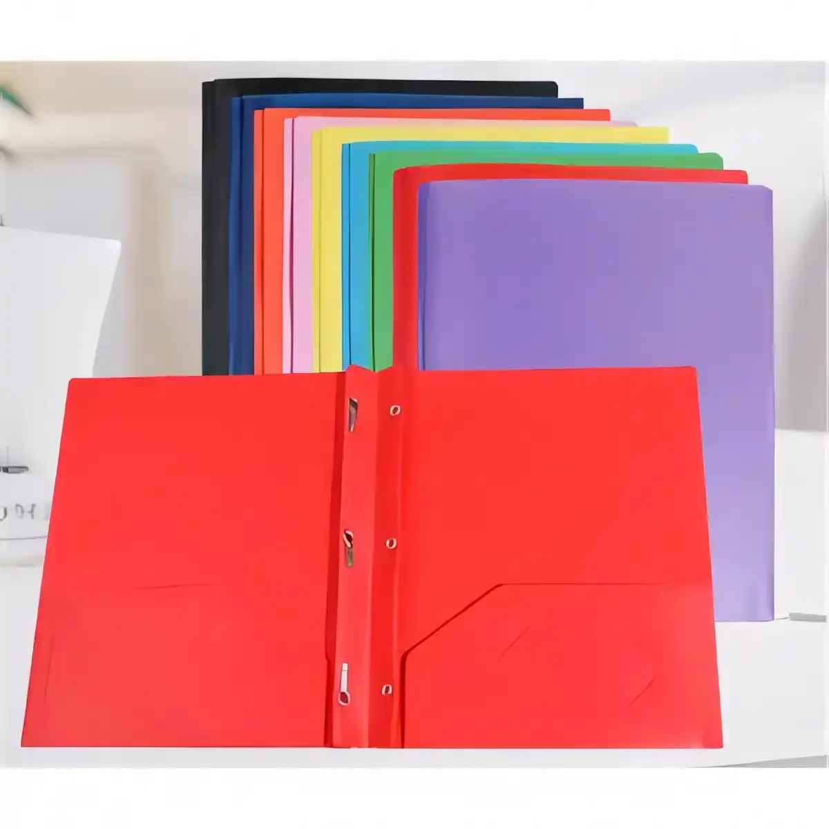 Sturdy Poly Folder with Metal Prongs alternate product angle