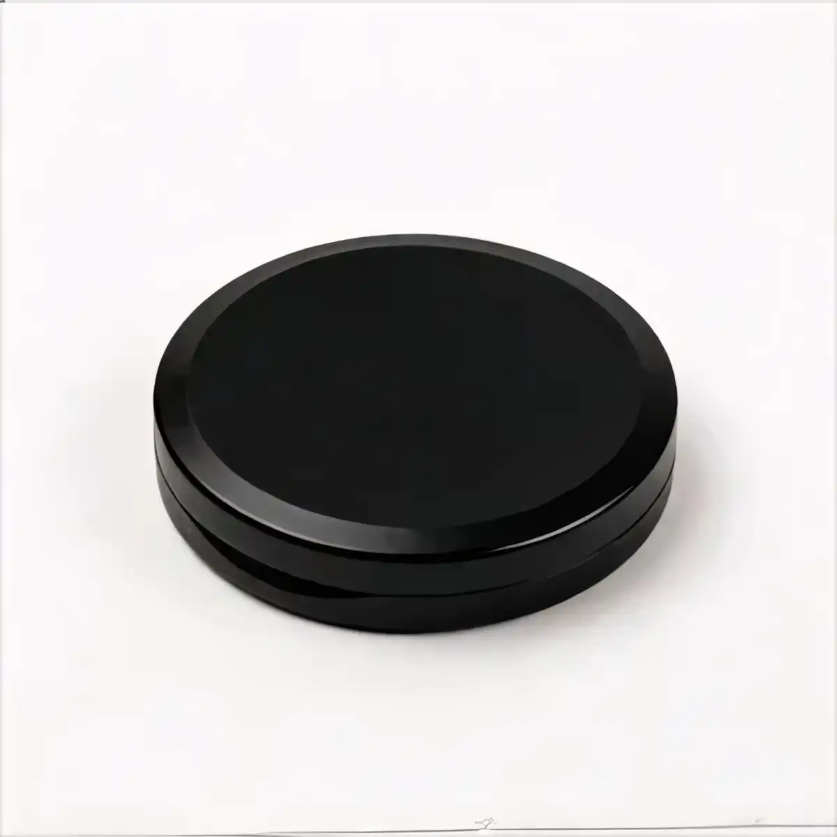 Slim Aluminum Snus Pouch Holder product detail view