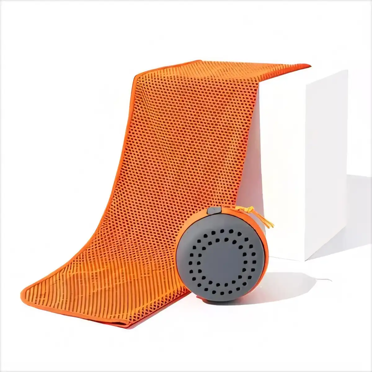 Instant Chill Towel with Silicone Holder product detail view