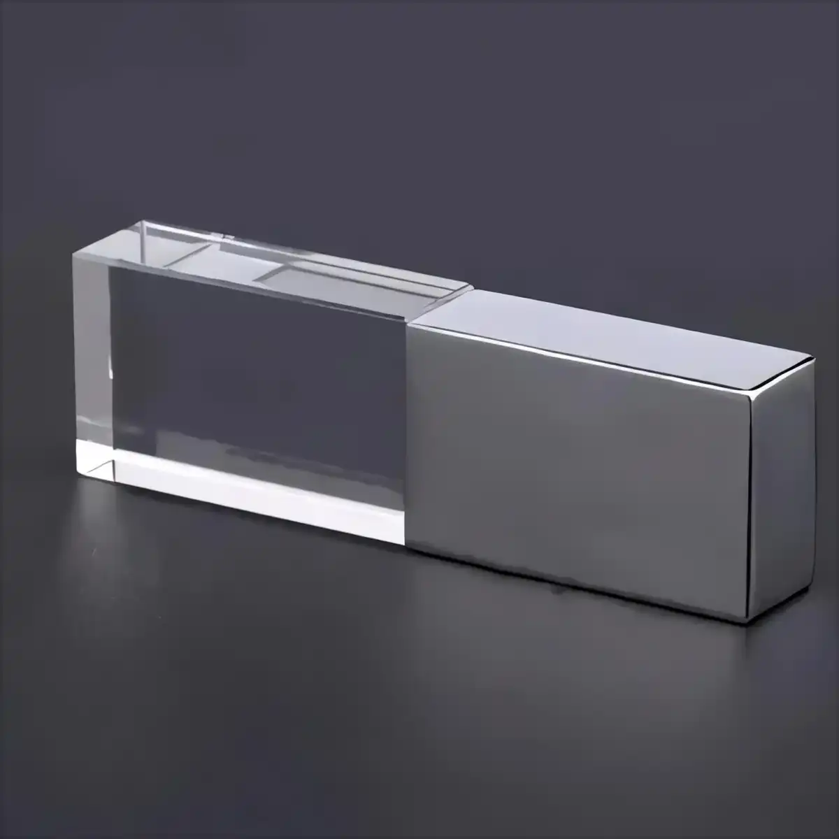 Crystal USB Drive 32GB product close-up